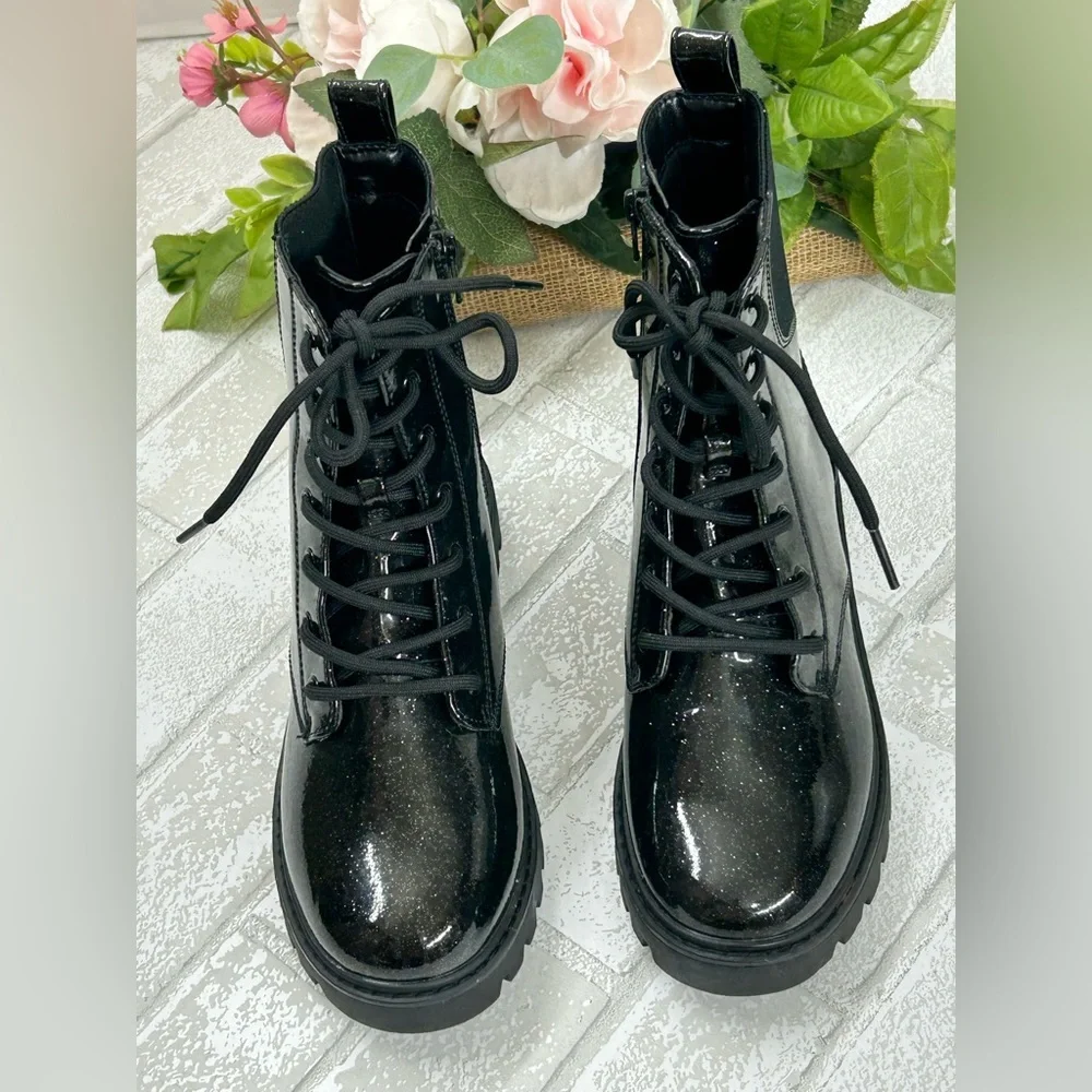 art class Glossy Black Kids Boots